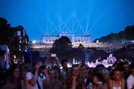 Vienna Philharmonic, Summer Night Concert Schönbrunn 