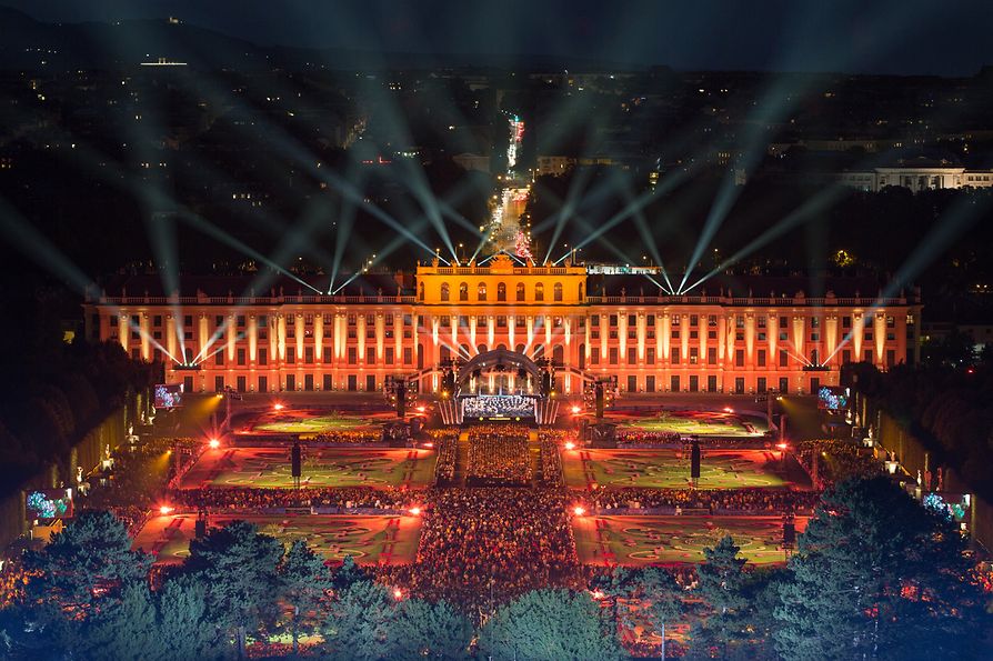 Sommernachtskonzert Schönbrunn 2019, Wiener Philharmoniker, Blick von Gloriette