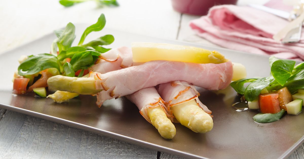 Asparagus dressed in ham - vienna.info