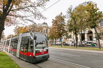 Straßenbahnlinie 71 auf der Ringstraße