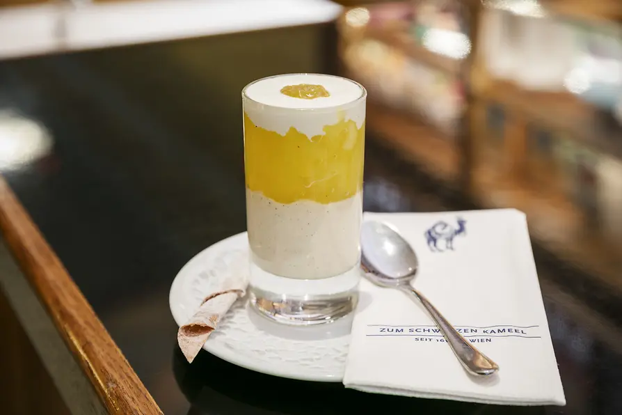 Apfelstrudel dans un verre au Schwarze Kameel