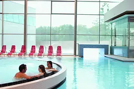 Whirlpool at the Vienna Spa