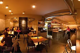  Ulrich restaurant: Interior shot 