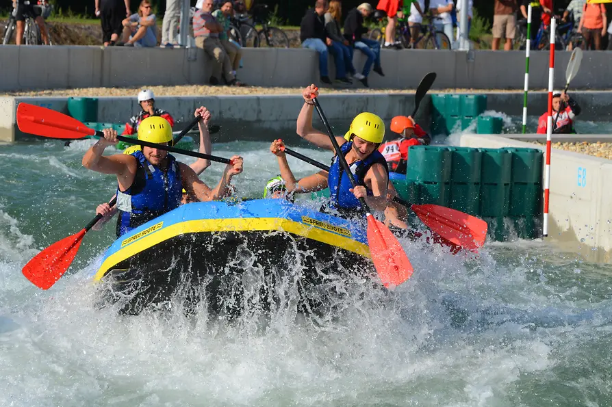 Rafting on the whitewater course