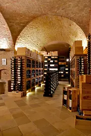 Cave à vin française du Palais Coburg