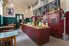 Wolf vendéglő, Bécs