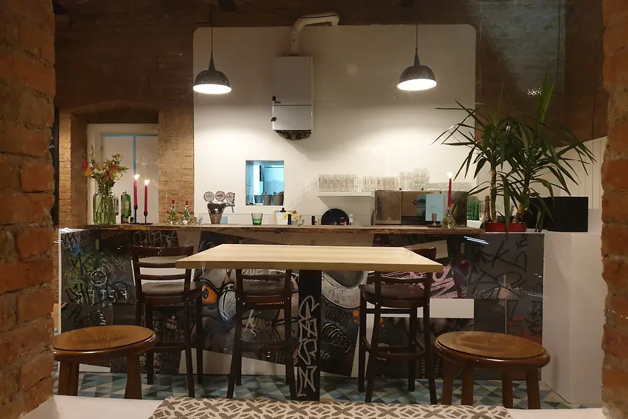 Wilde Ehe, restaurant, interior view, Kutschkergasse