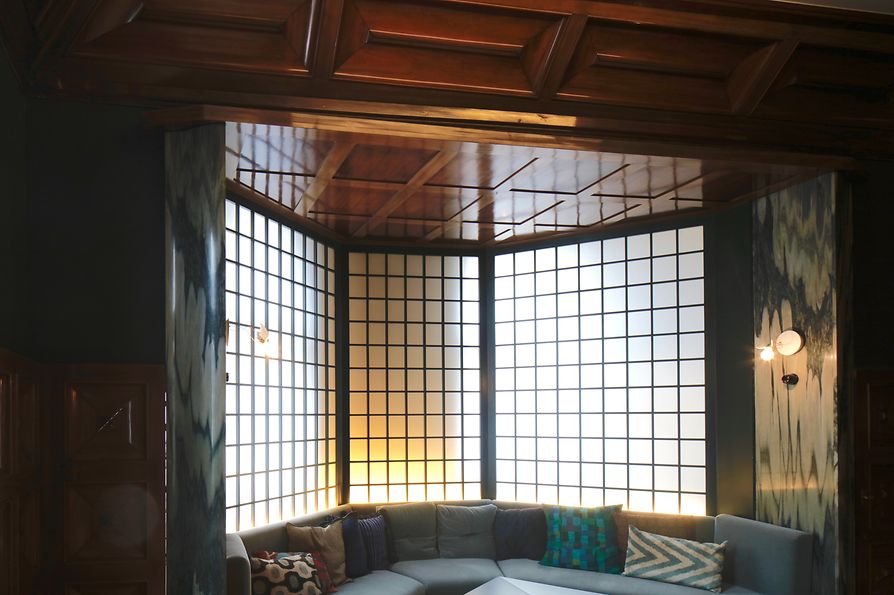 Photo du bow window japonais dans l'ancienne salle à manger de l'appartement d'Alfred Kraus, aménagé par Adolf Loos