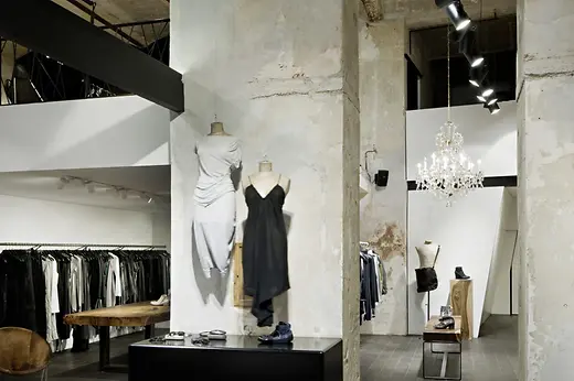 ヴォルフェンソン・ウィーン、店内 