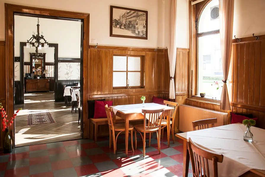 Widok wnętrza restauracji „Zum Friedensrichter”