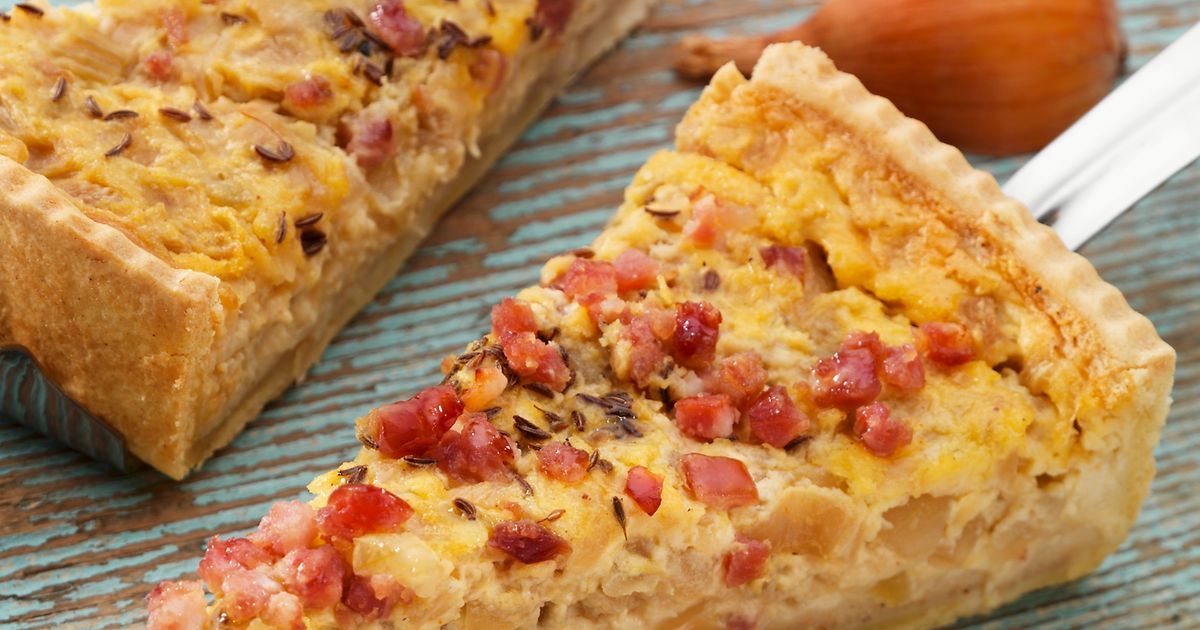 Zwiebelkuchen (Onion Quiche) - vienna.info