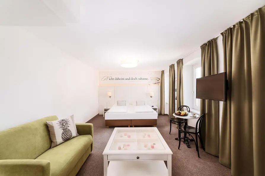 Una habitación del Hotel Donauwalzer inspirada en el Café Landtmann