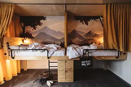 Hotel, Hostel Superbude, Zimmer Vierbettbude Friends
