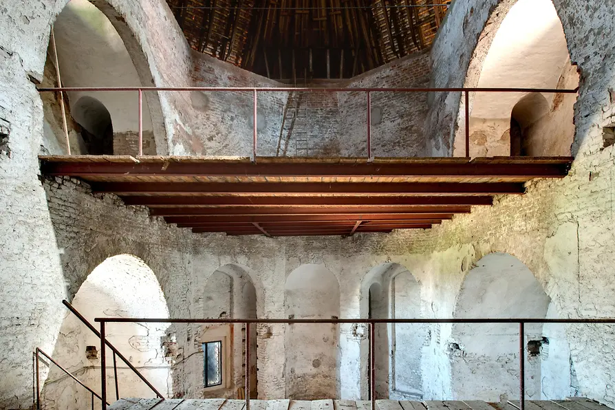 Neugebäude Palace, interior shot