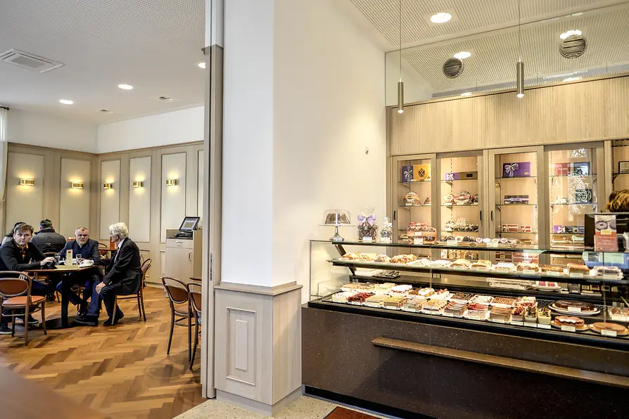 Pâtisserie Oberlaa, vue intérieure