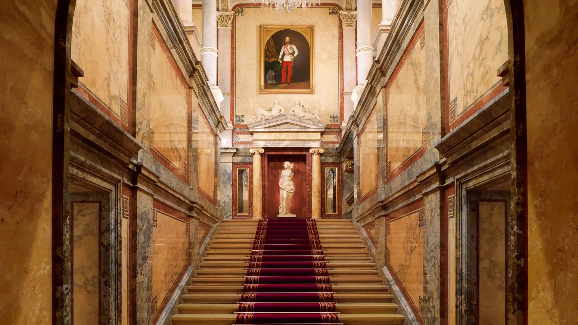 1873年風のホテルはまさに宮殿 - wien.info