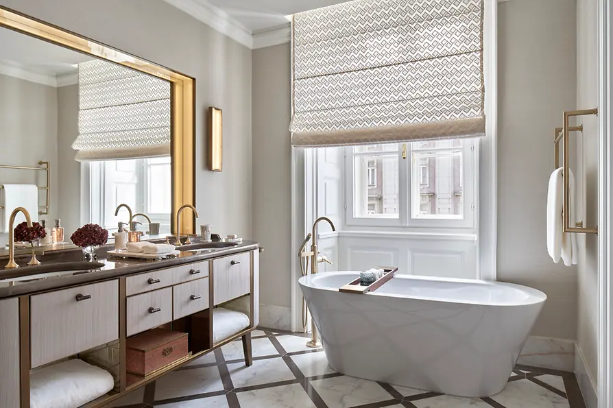 Hôtel Rosewood Vienna, intérieur, salle de bain avec baignoire