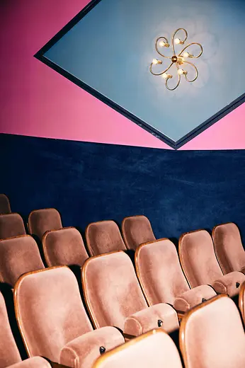 Top Kino: Rows of seats