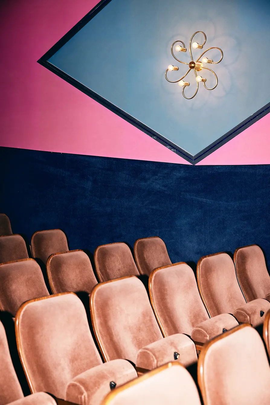 Top Kino: Rows of seats