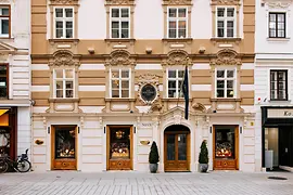 Fachada de una joyería en Viena