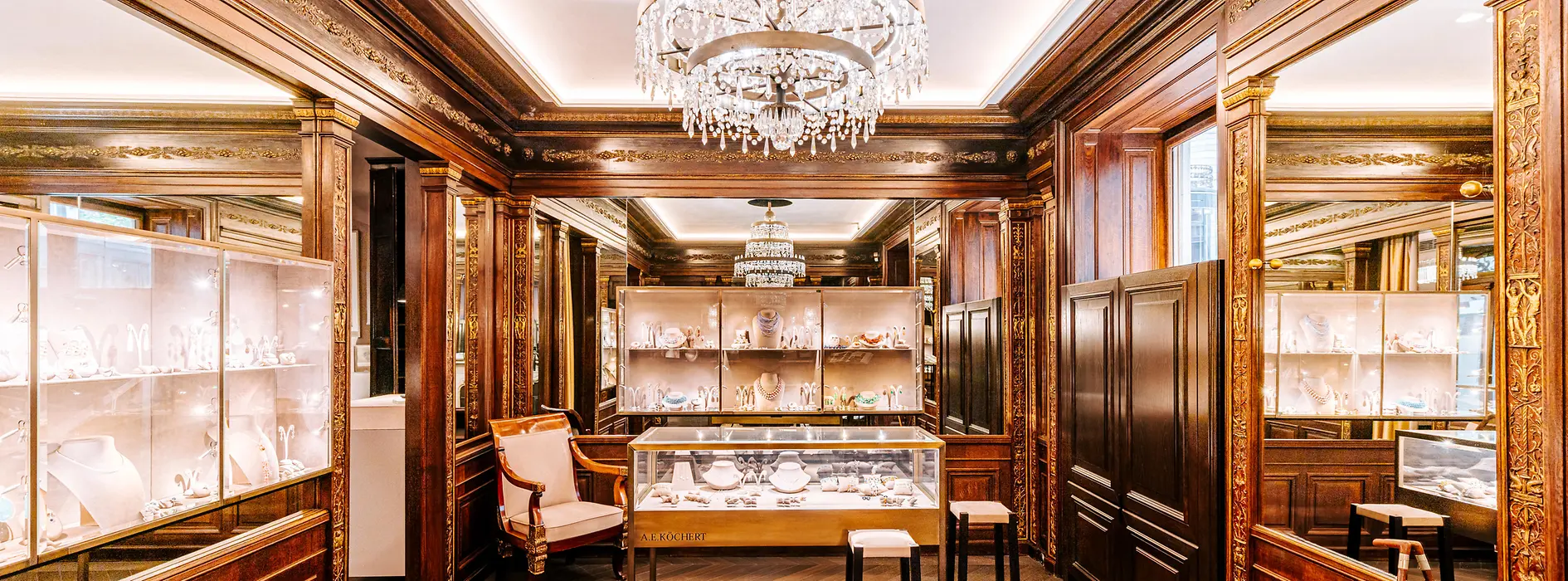 Historic salesroom by Theophil Hansen at the Köchert jewelry company