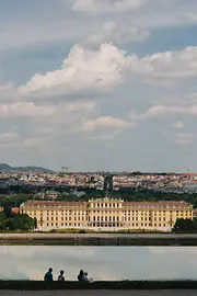 Дворец Шенбрунн