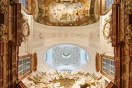 A Karlskirche kupolájának freskója