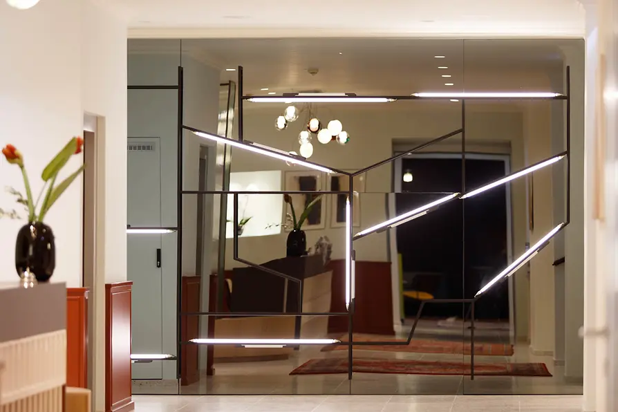 Arte en el Hotel Wilhelmshof - Objeto de Valentin Ruhry