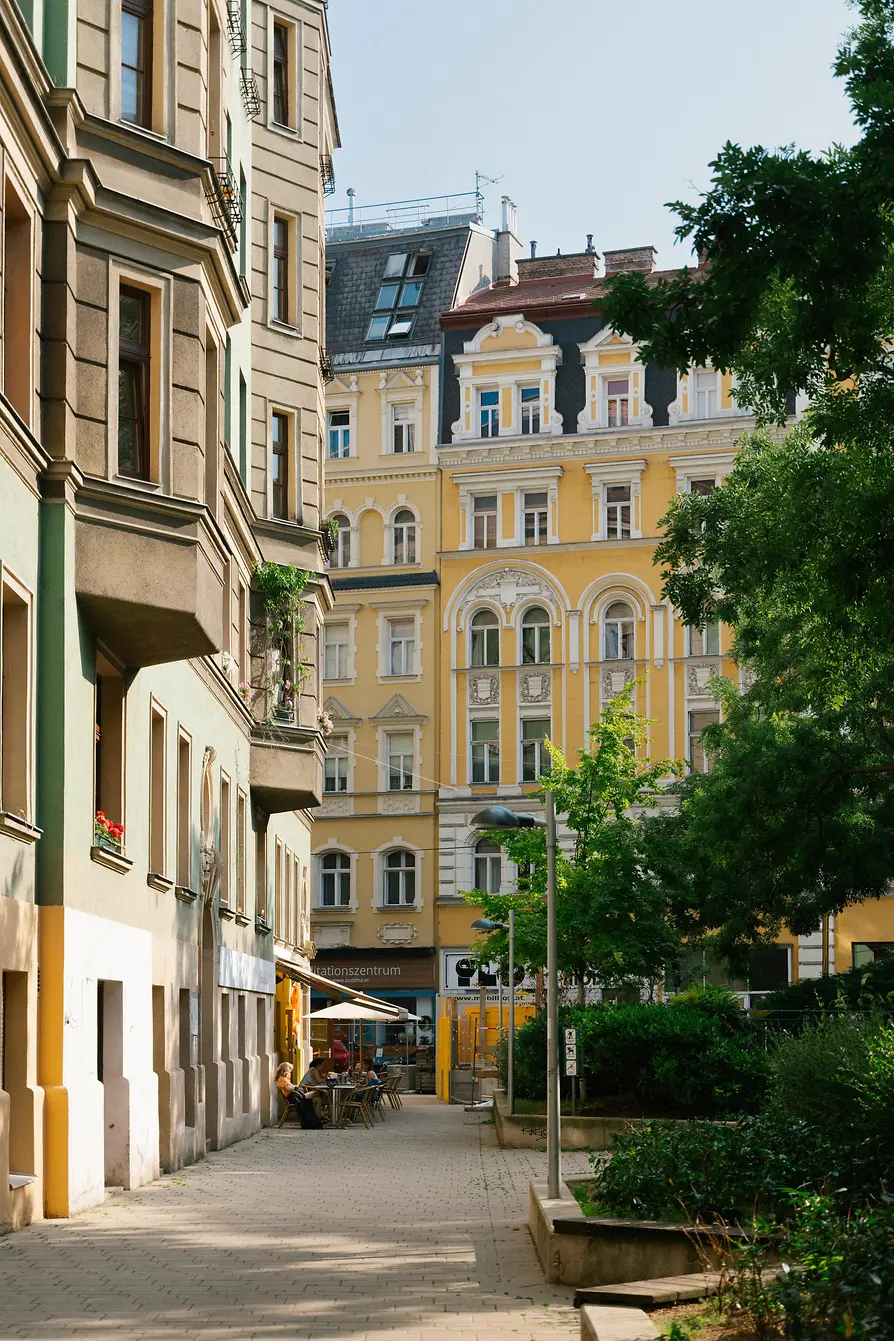 Straßenansicht im Freihausviertel