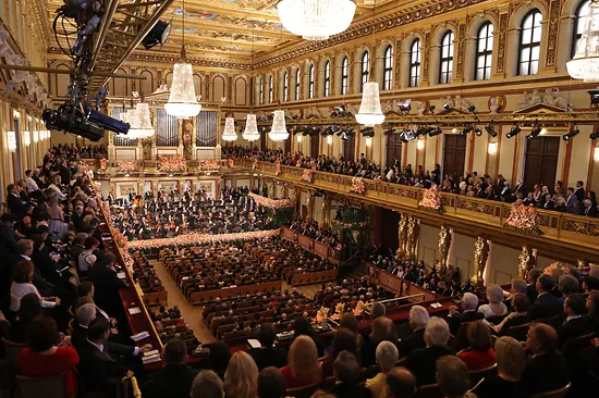 A Bécsi Filharmonikusok újévi koncertje a Musikverein Aranytermében