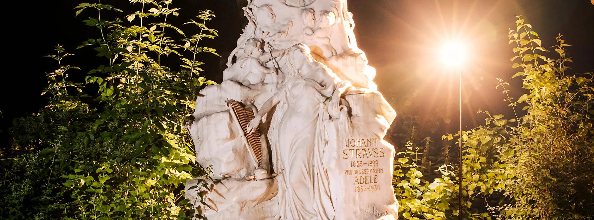 Johann Strauss' Grab am Zentralfriedhof