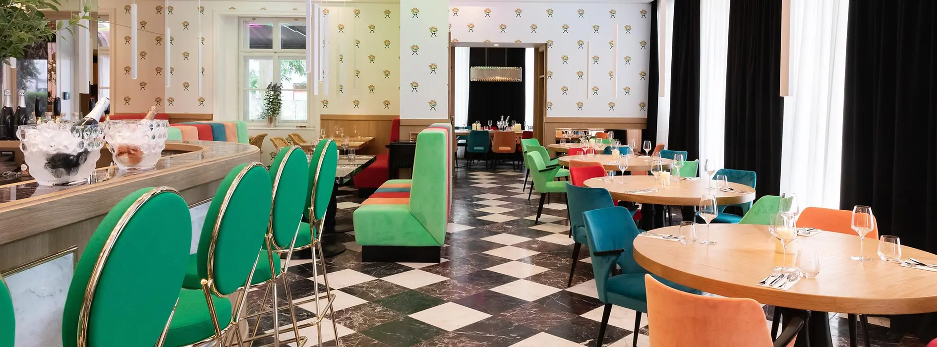 House of Strauss Casino Culinary Delights, Interior View