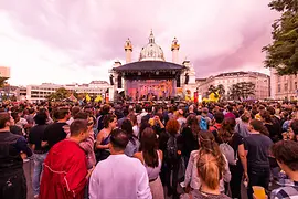 Fiesta pop (Popfest) Karlsplatz