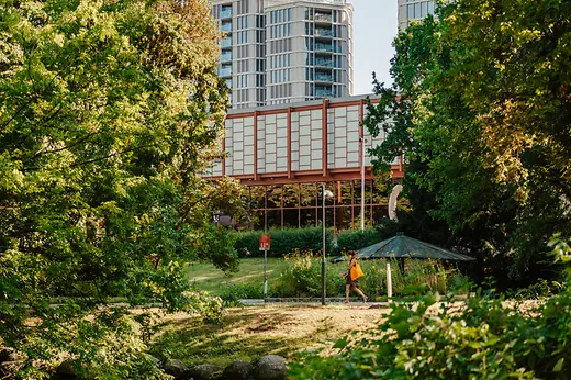 Belvedere 21, vista al parque