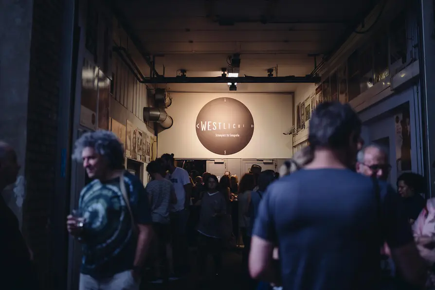 WestLicht Gallery, entrance with visitors