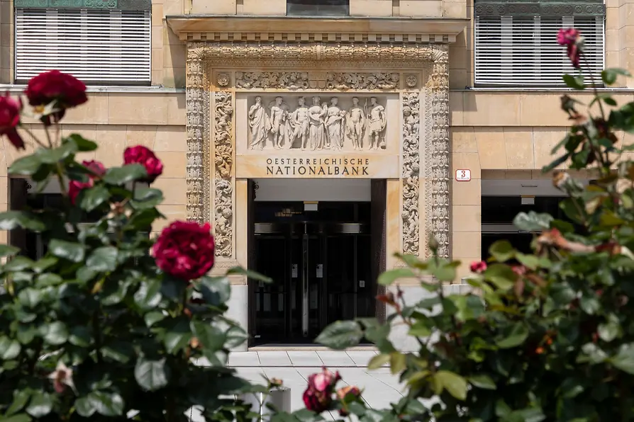 Entrada del Banco Nacional de Austria