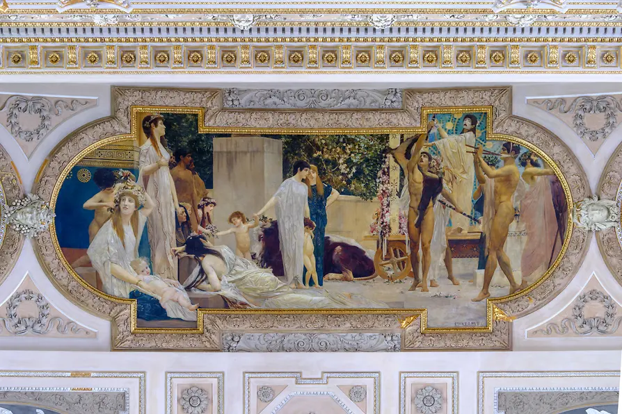 Pictura de tavan îl înfățișează pe carul lui Thespis de Gustav Klimt