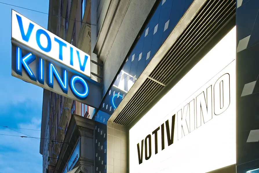 Eingang Votiv Kino 